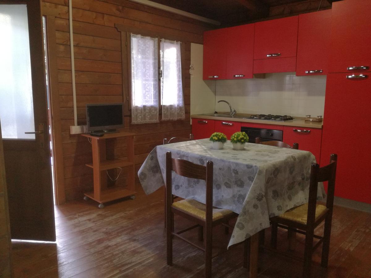 Campeggio Italia Марина ди Маса Екстериор снимка